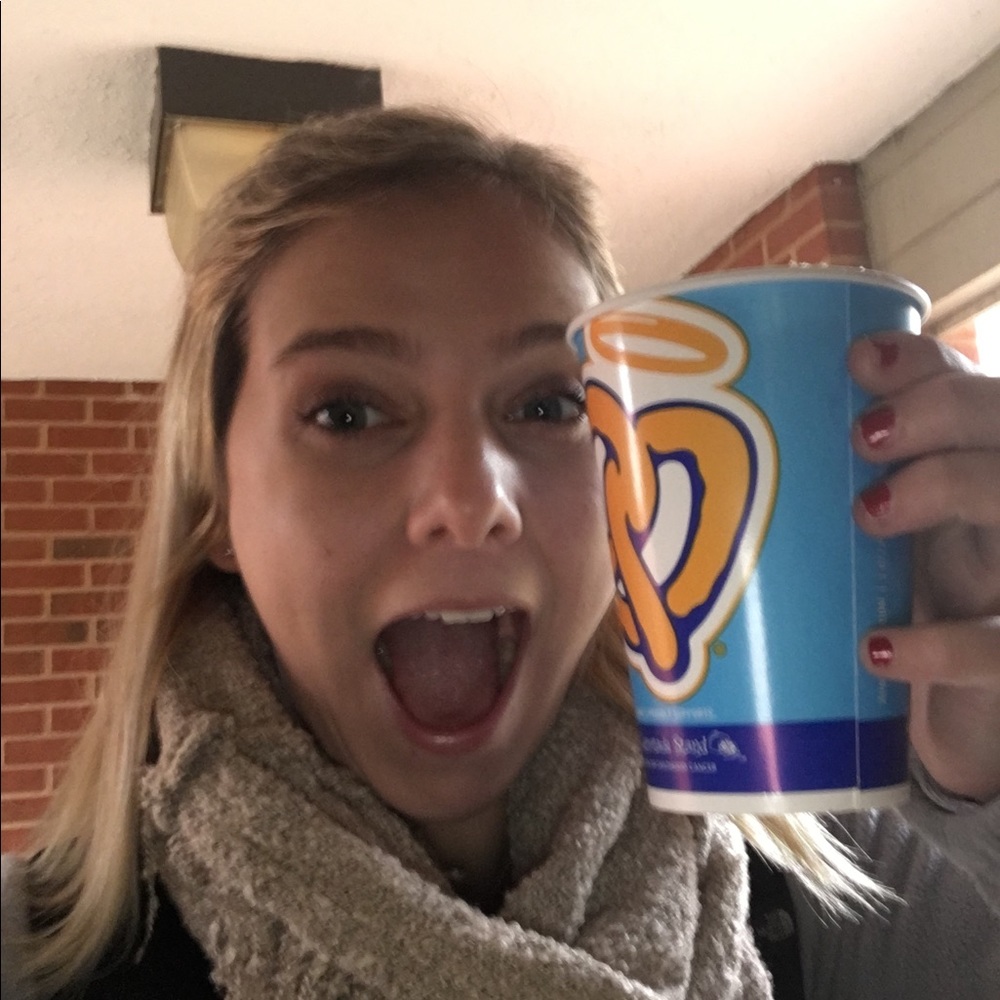 Meet your Posher, Christen